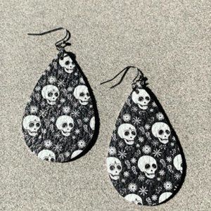 Draven skull print Halloween earrings